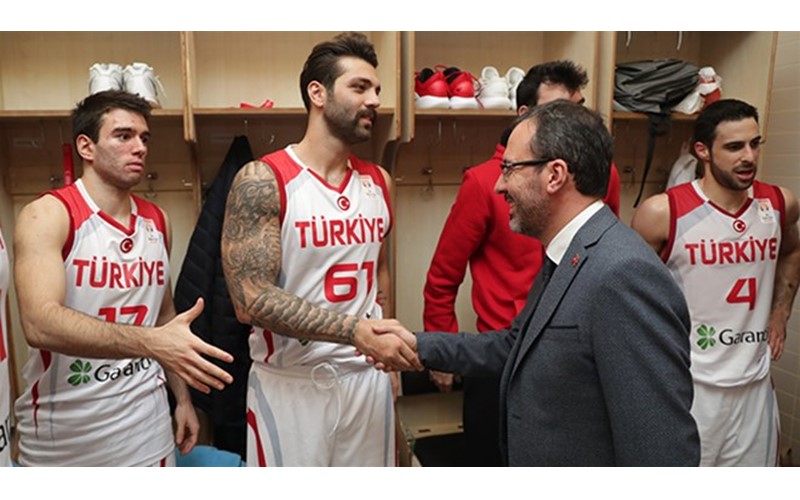 basketbolmacimanset1-20181130165454.jpg